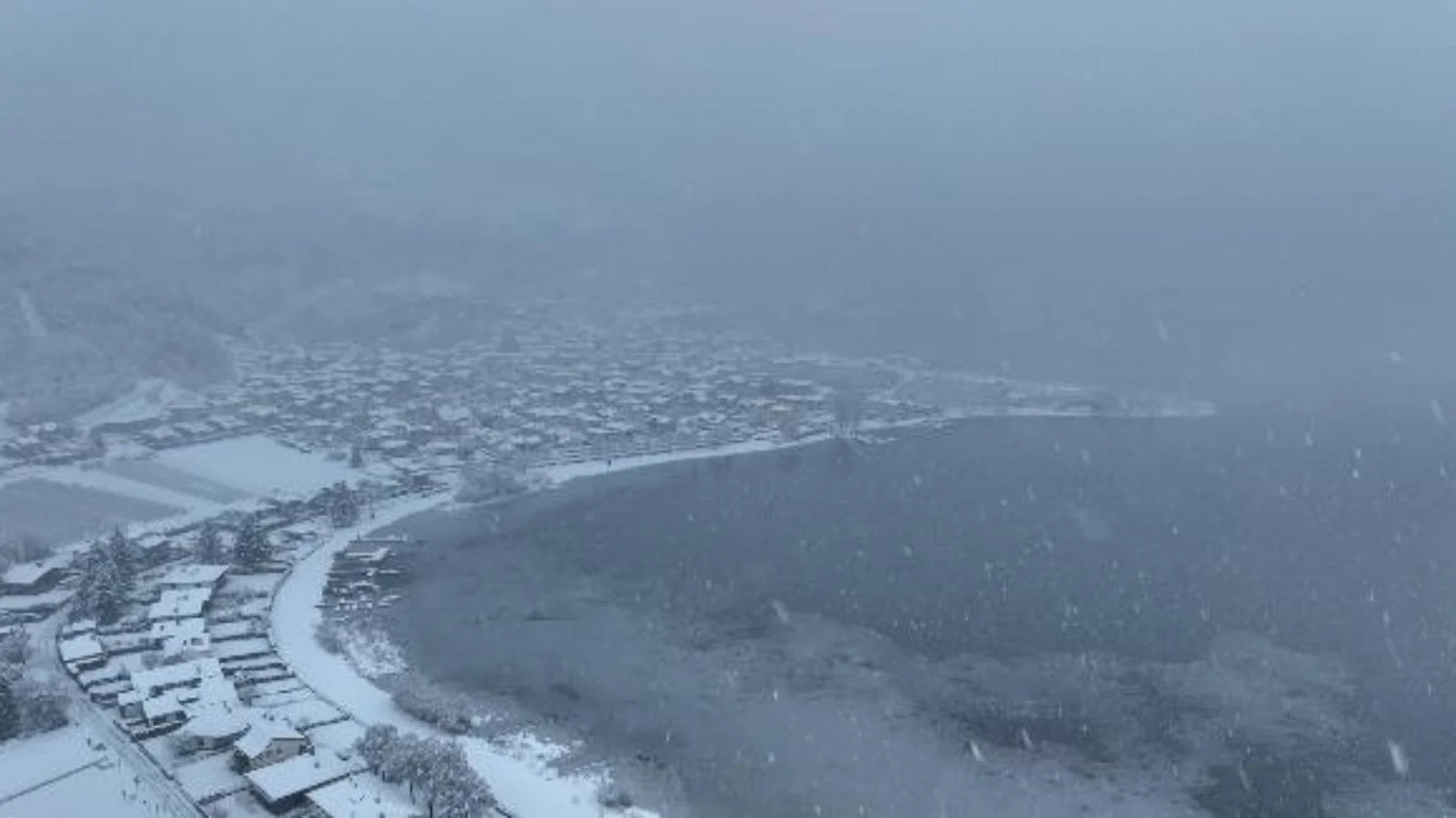 Perigo de avalanches permanece elevado no arco alpino para o fim de semana
