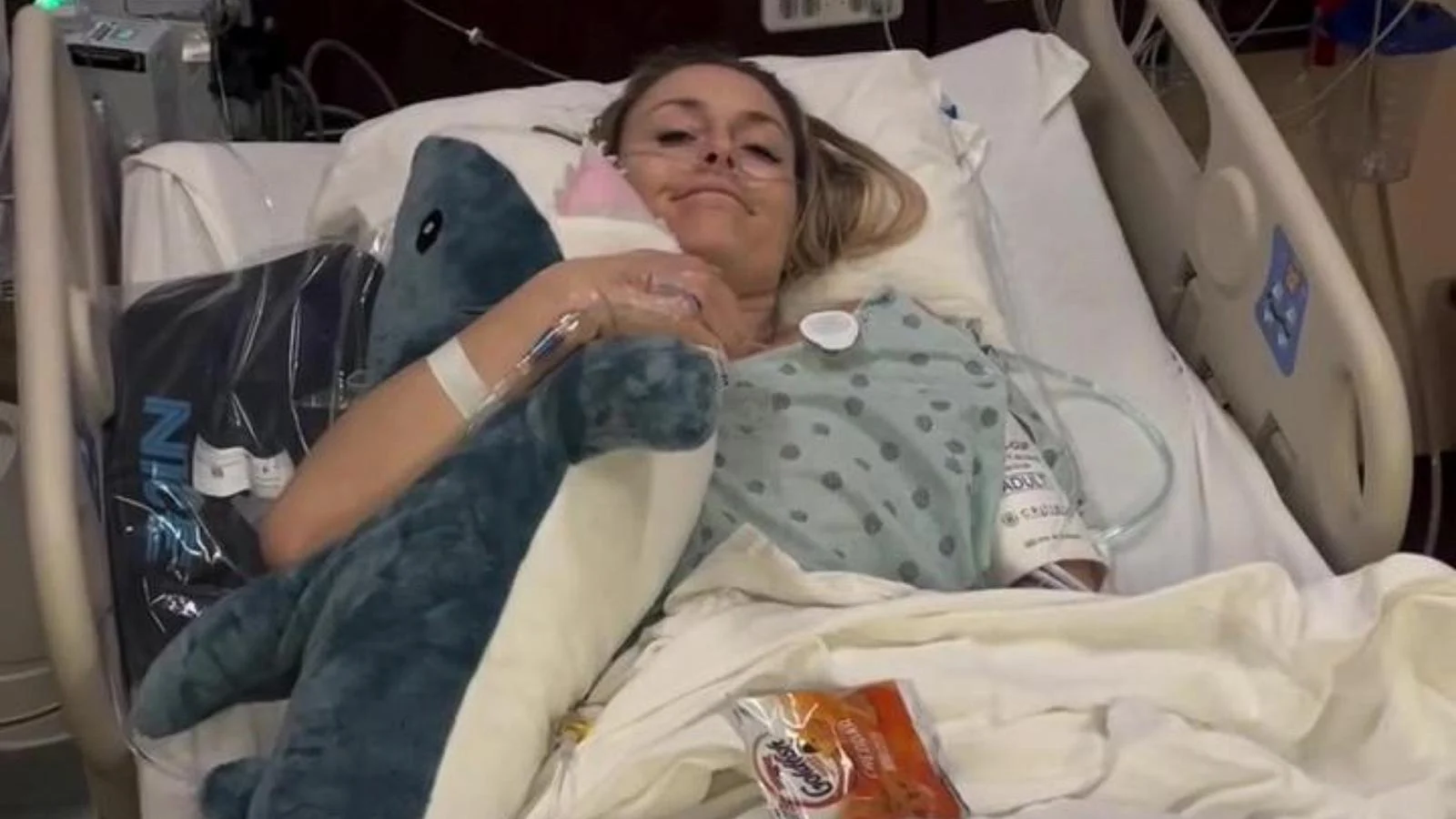 Lindsey Vonn enfrenta novo procedimento após queda em Cortina: operação de mais de seis horas e muitas placas