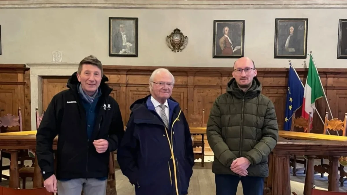 Rei da Suécia Carlo XVI em Val di Fiemme: torcida, cultura e laços históricos