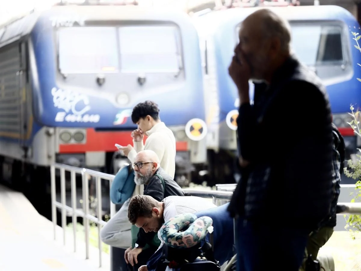 Greve de trens e voos em fevereiro de 2026: Horários, impactos e faixas de garantia (26, 27 e 28)