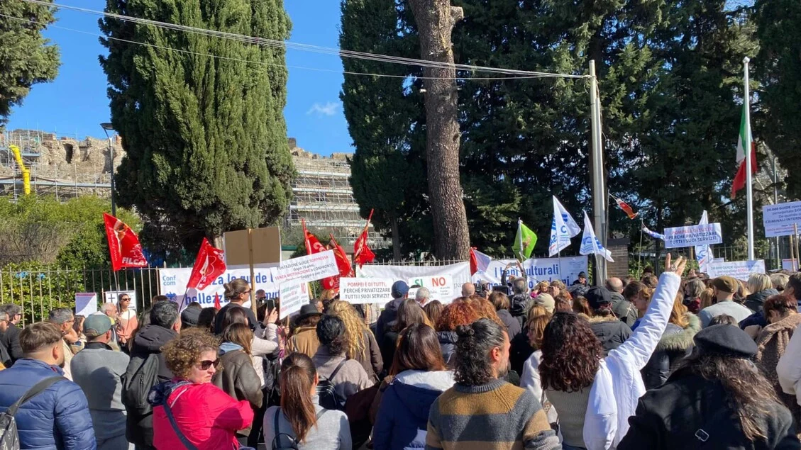 Pompeia: guias turísticos pedem diálogo após abertura de Zuchtriegel nos Scavi