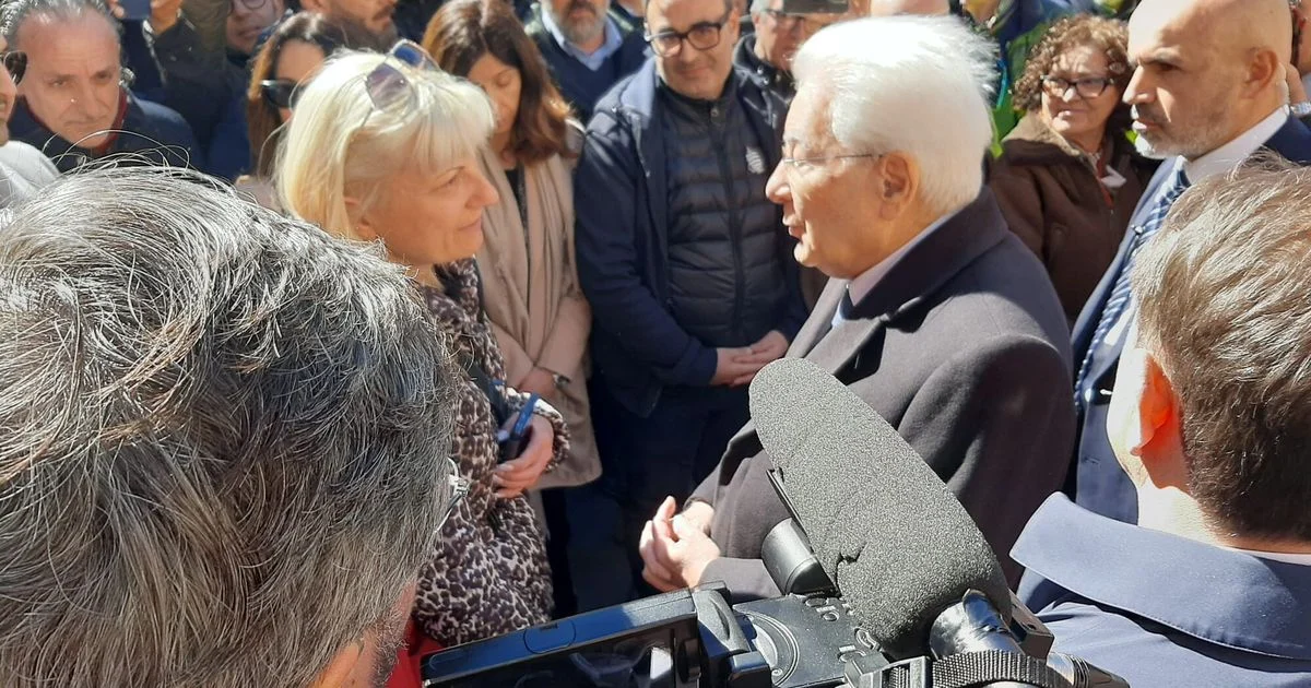 Mattarella em Niscemi: 'Trabalharemos juntos' na reconstrução após deslizamento
