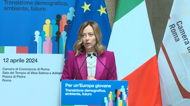 Meloni: Natalidade em Foco