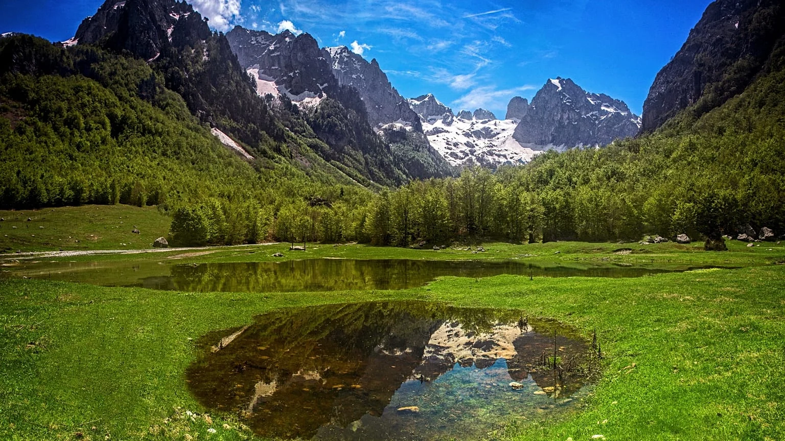 Montenegro: a joia adriática de 620.000 habitantes que aposta no turismo de qualidade