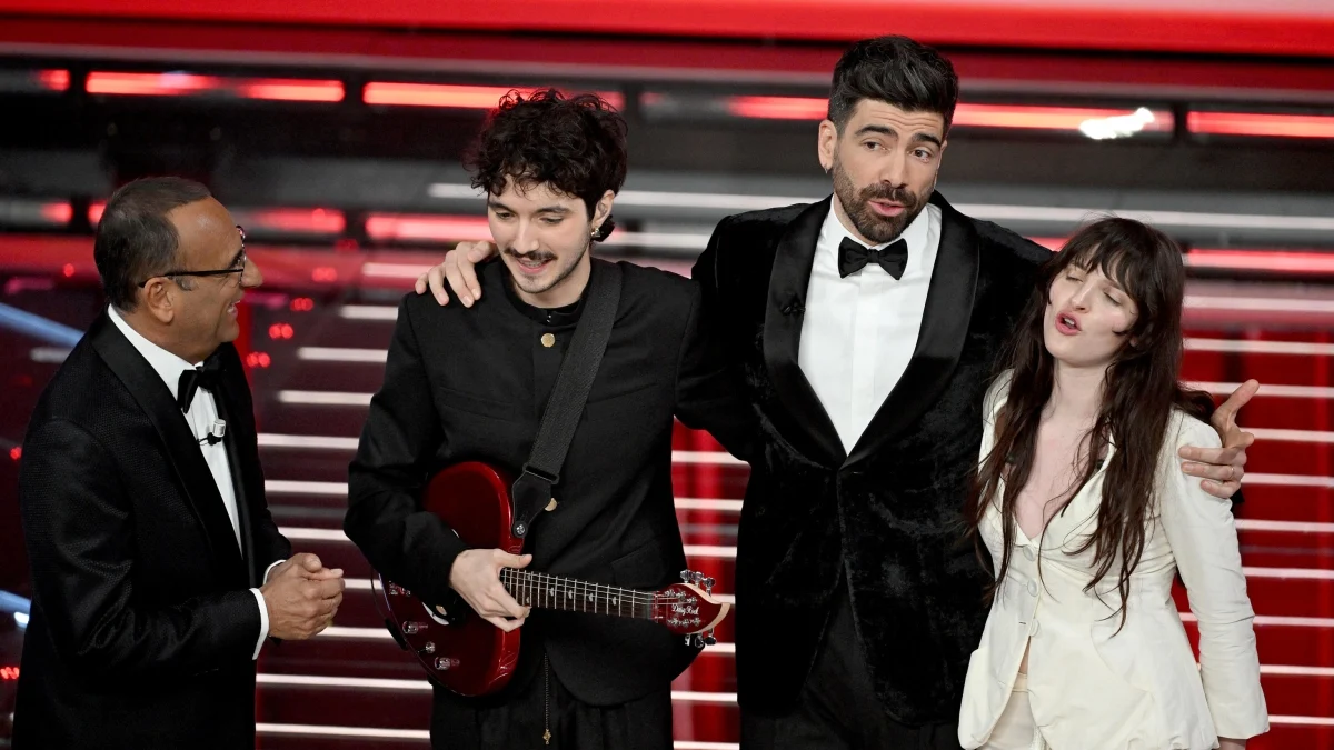 Sanremo 2026: terceira noite entre queda de audiência, convidados e o roteiro cultural do festival