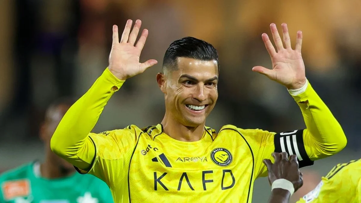 Cristiano Ronaldo compra 25% do Almería: da camisa ao conselho, uma nova fase como investidor