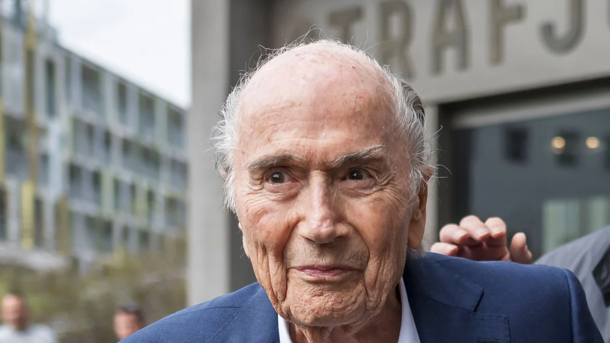 Blatter acusa Infantino: "A FIFA virou ditadura" e critica conivência com Trump antes da Copa-2026