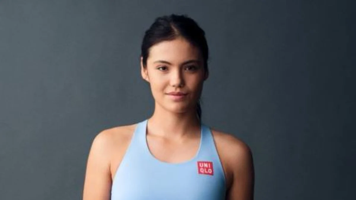 Emma Raducanu assina com UNIQLO: contrato milionário e o desafio de voltar ao topo