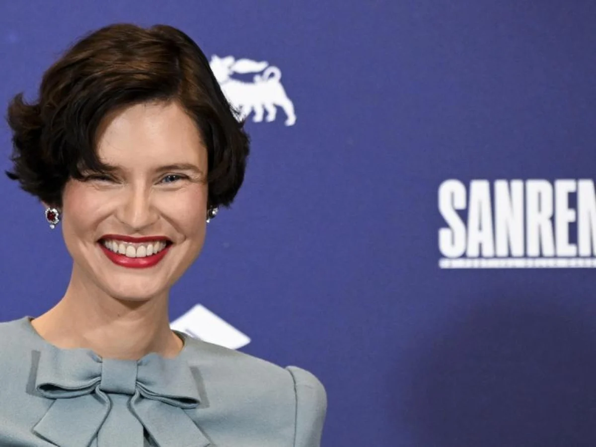 Sanremo 2026: Conferência revela noite de duelos, covers e o retorno emocional de Bianca Balti