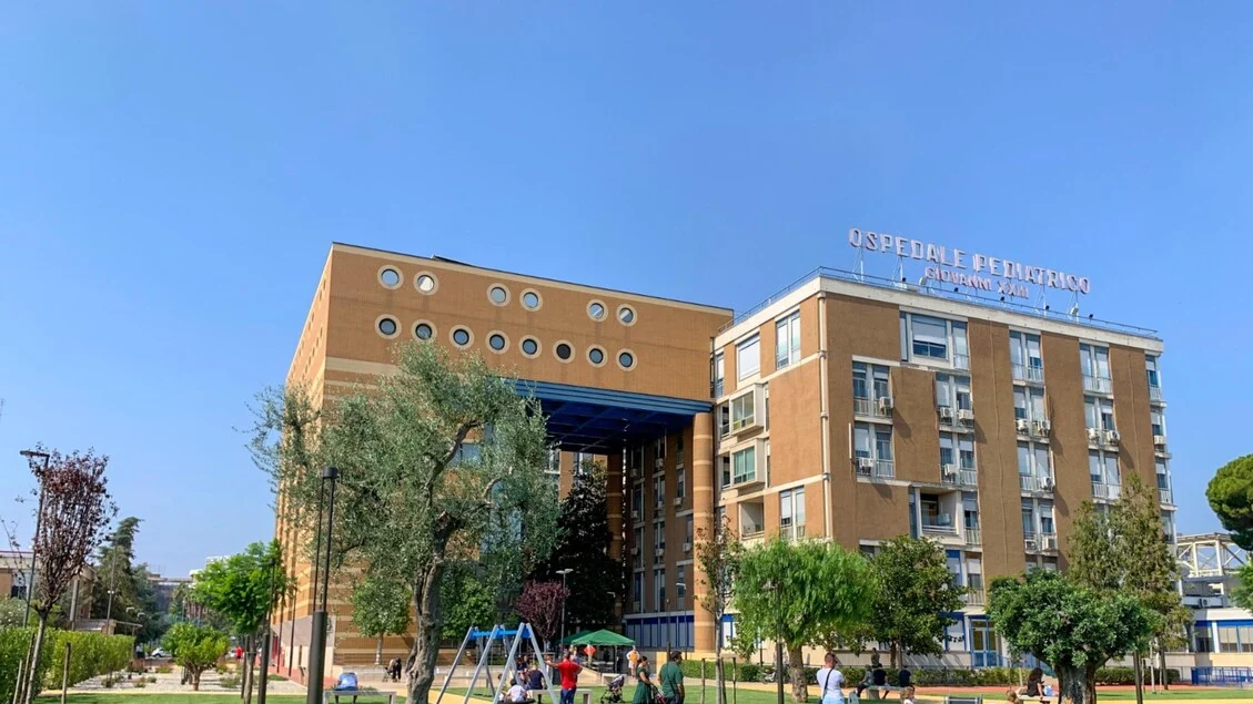 Tratamento pioneiro com teplizumab: adolescente de 13 anos em Bari tem progressão do diabetes tipo 1 freada