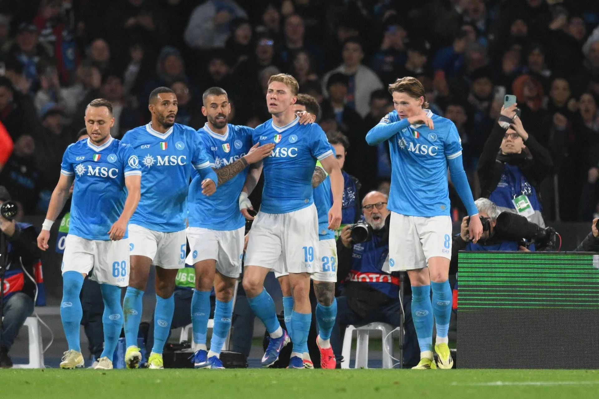 Hellas Verona x Napoli: horário, prováveis escalações e onde assistir (Serie A, 27ª rodada)