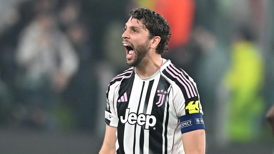 Locatelli segue com a Juventus a Roma apesar da suspensão: gesto de liderança antes do confronto pela Champions