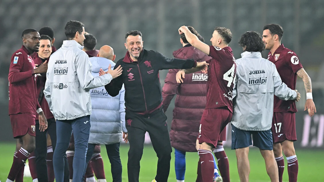 D'Aversa destaca força do Torino após estreia vitoriosa: 'Aceitei pelo elenco'