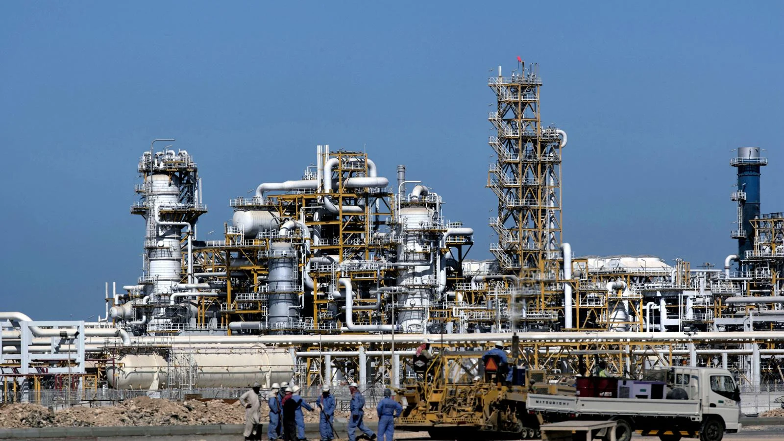 Riscos aos terminais de GNL no Médio Oriente: impacto imediato nos preços e na estabilidade do mercado