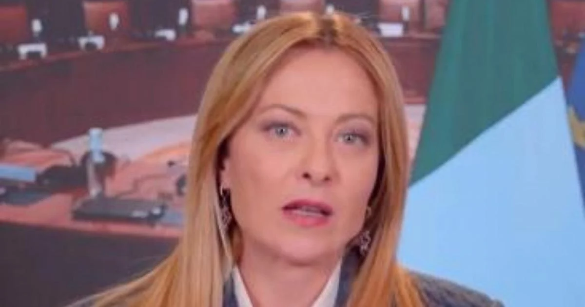 Meloni exige que o Irã cesse os ataques contra os Países do Golfo e alerta para risco de escalada