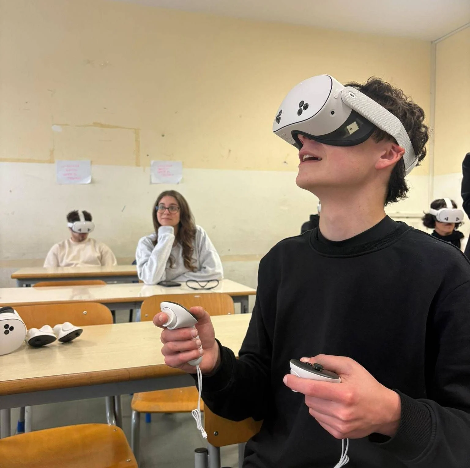 Fibercop leva inovação às escolas: viagem virtual pela fibra óptica em Monterotondo