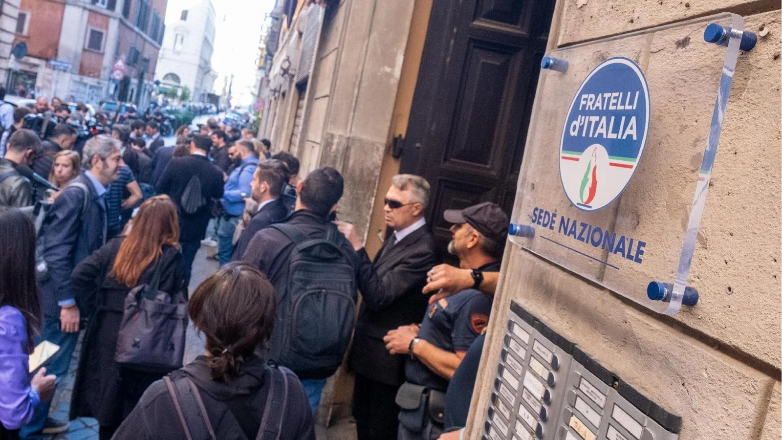 Quatro alertas de bomba em Roma: último incidente em Palazzo Grazioli é descartado após verificação