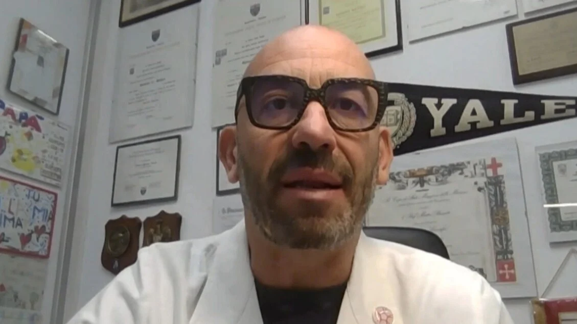 Bassetti defende centro único para trapiantos pediátricos após morte de menino em Nápoles