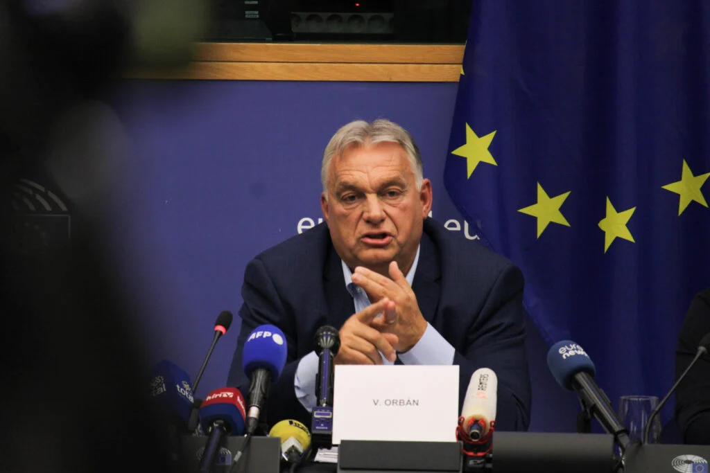 Orbán condiciona apoio da UE: “Sem reabertura do oleoduto Druzhba, não há decisões a favor da Ucrânia”
