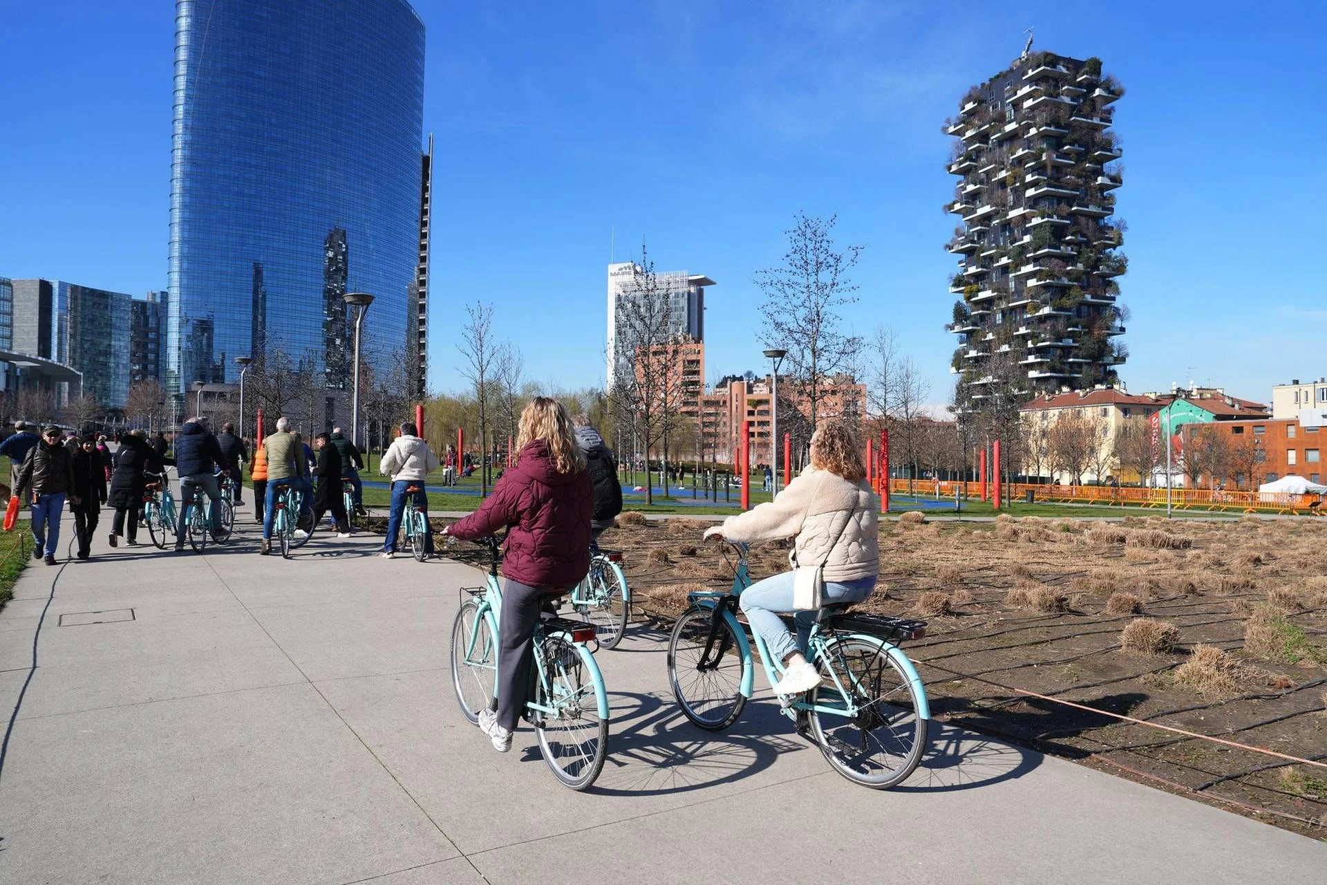 Anticiclone antecipa primavera na Itália: calor até 20°C e neblina na Planície Padana