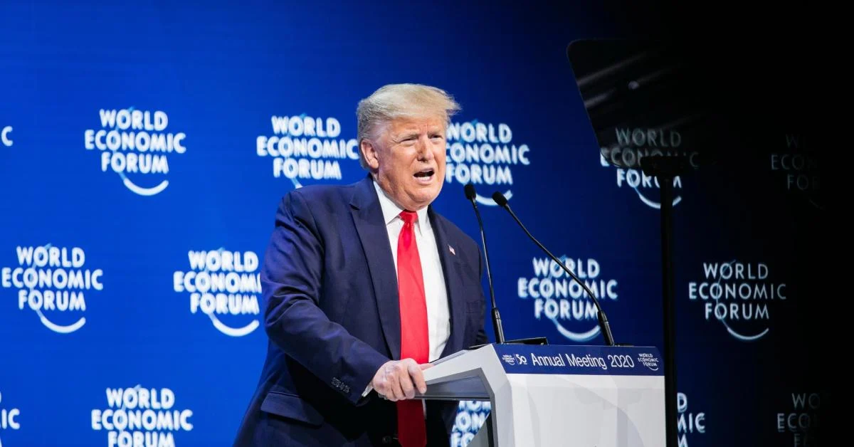 Trump aposta na escalada contra o Irã: 50 mil soldados realocados e plano de US$50 bilhões para estoques militares