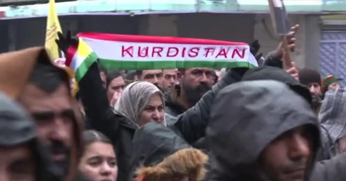 Trump avalia armar grupos curdos para pressionar Teerã; IRGC adverte: 'isso abre uma guerra'