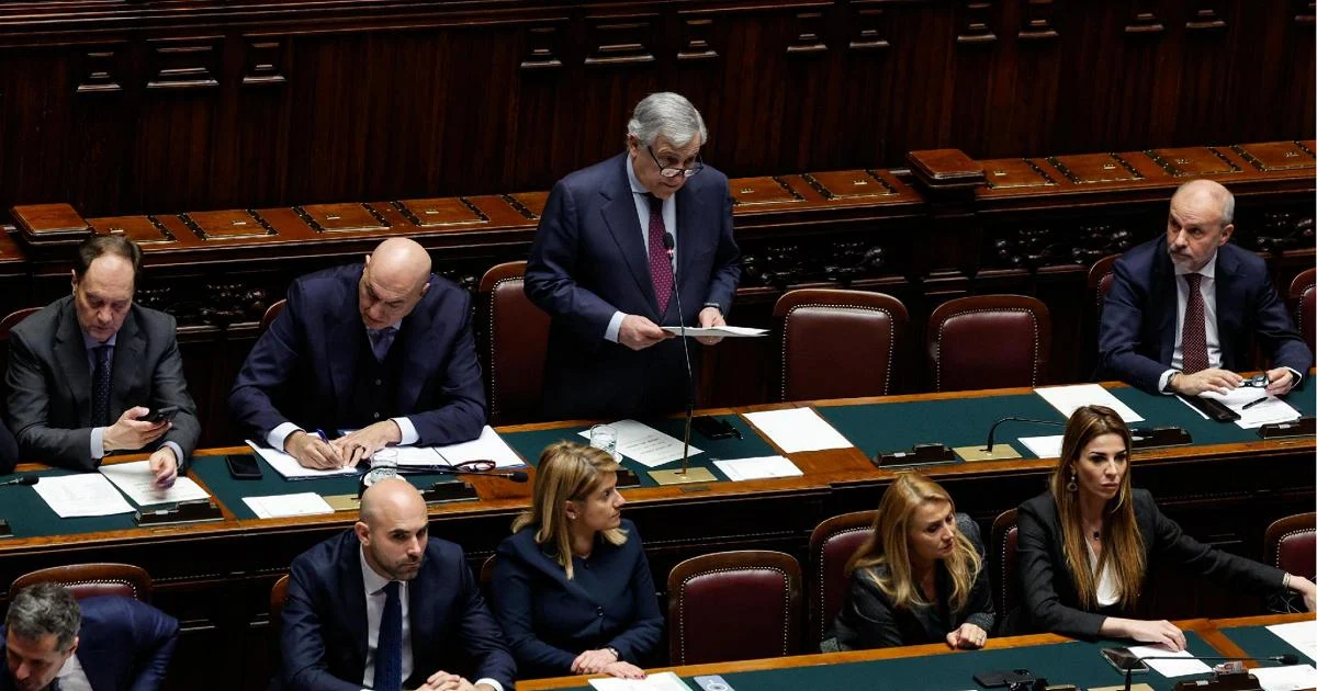 Tajani e Crosetto na Câmara: Itália prioriza diplomacia e reforça defesa após escalada no Golfo