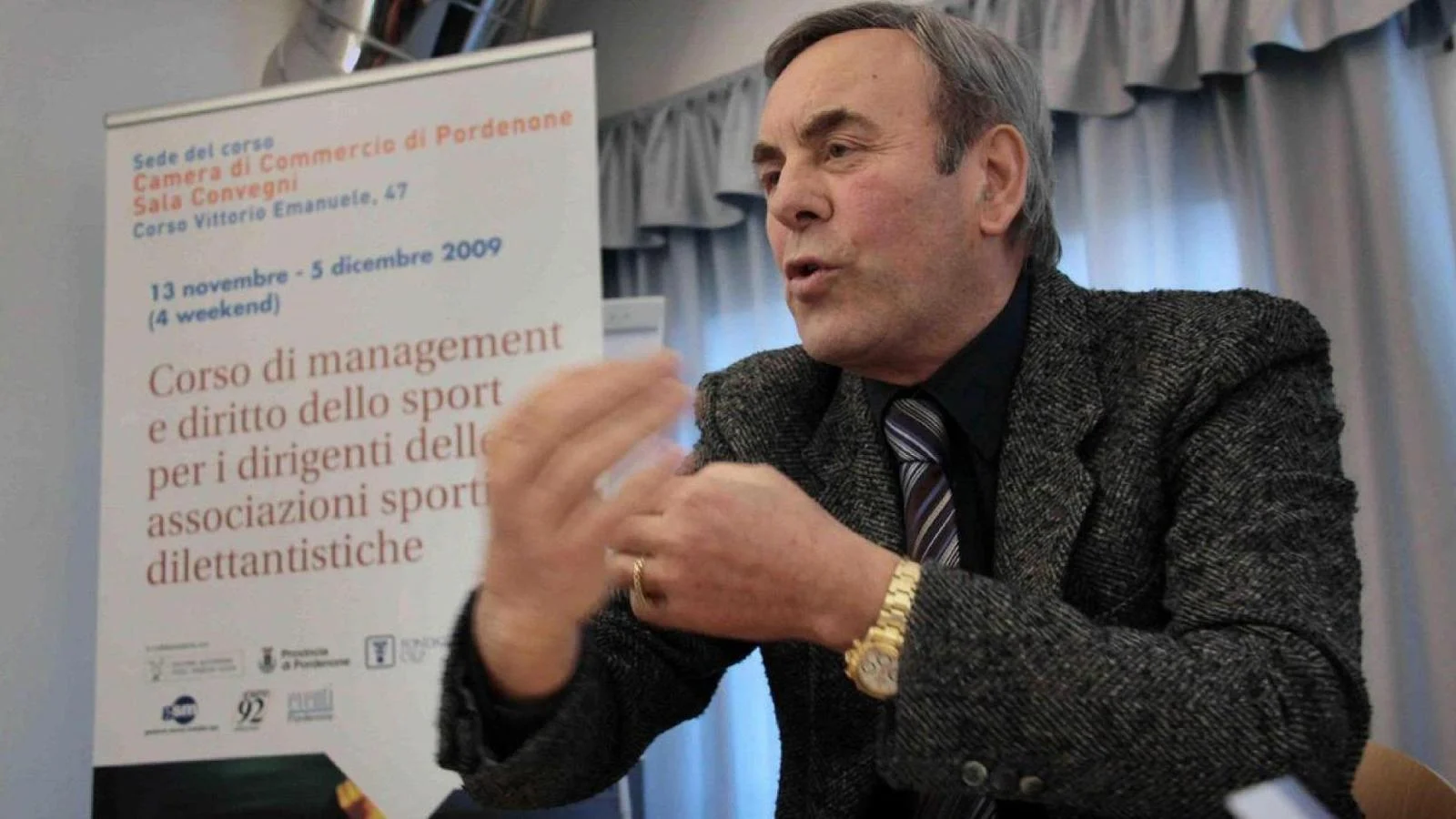 Assassinato de Mario Ruoso, dono da TelePordenone: um suspeito detido e buscas continuam pelo suposto instrumento do crime