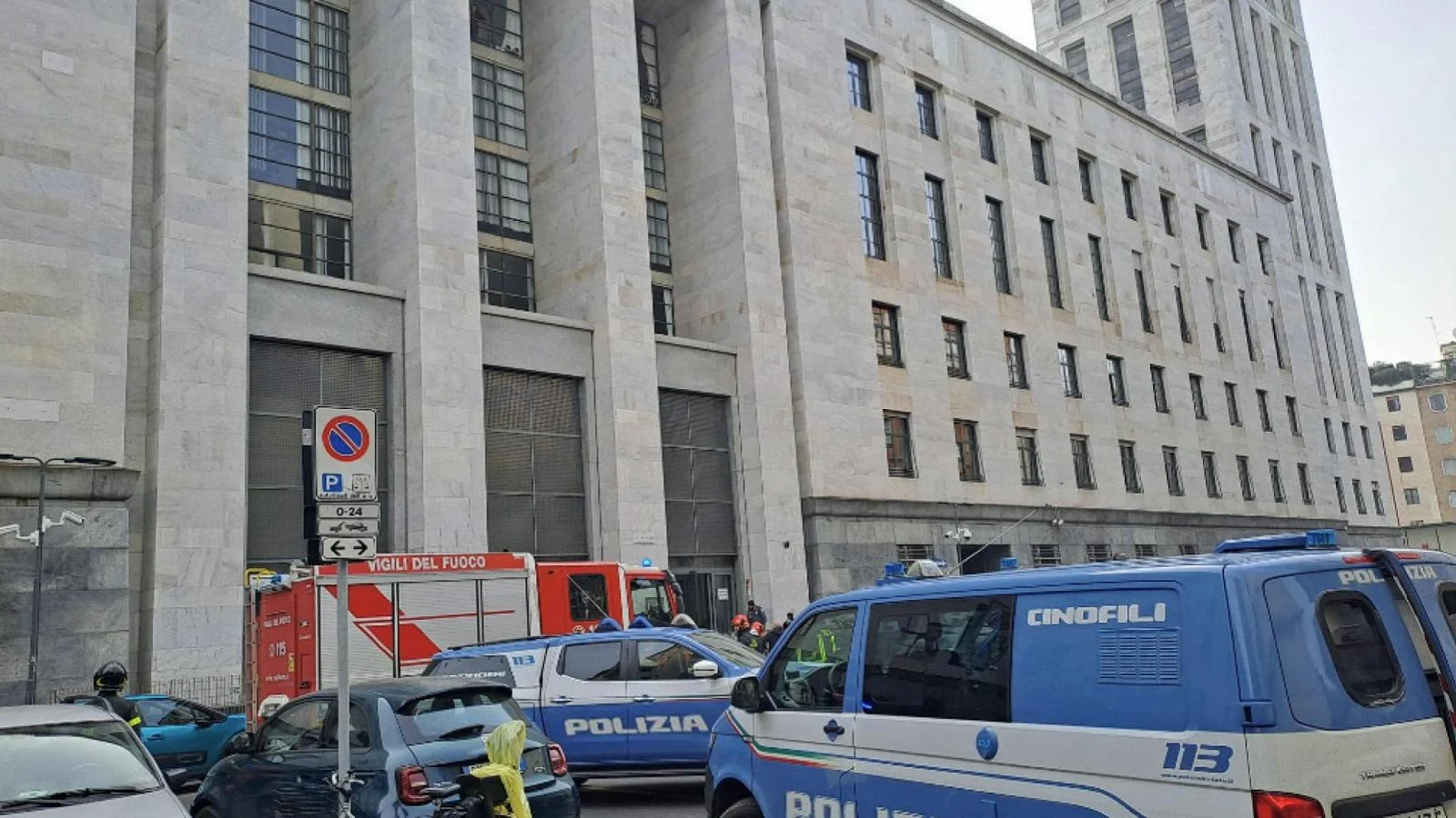 Alerta de bomba no Palácio da Justiça de Milão: evacuação em andamento