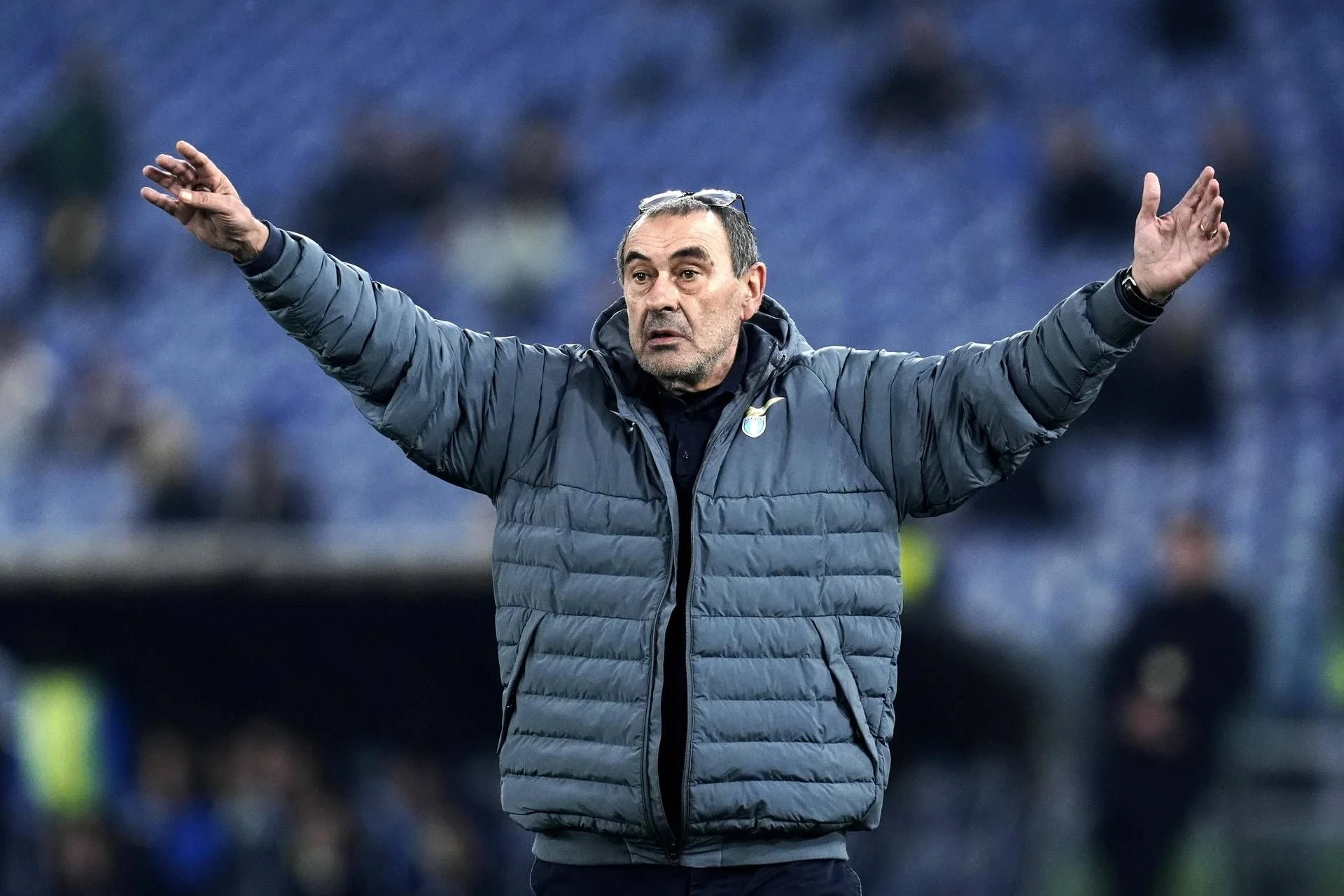 Sarri e Palladino são advertidos com amarelo após protestos em Lazio-Atalanta pela Coppa Italia