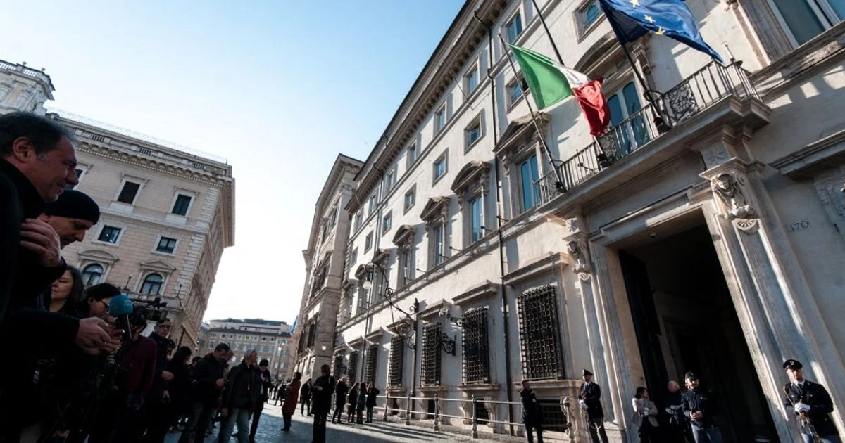 Governo avalia intervenções diante da disparada do preço do gás após escalada no Oriente Médio