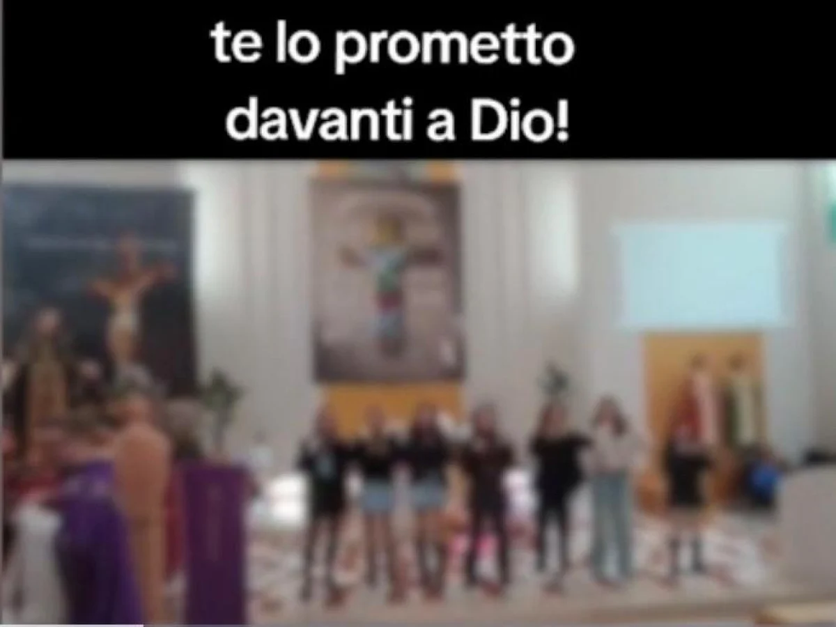 Margherita di Savoia: crianças cantam 'Per sempre sì' na missa e geram polêmica