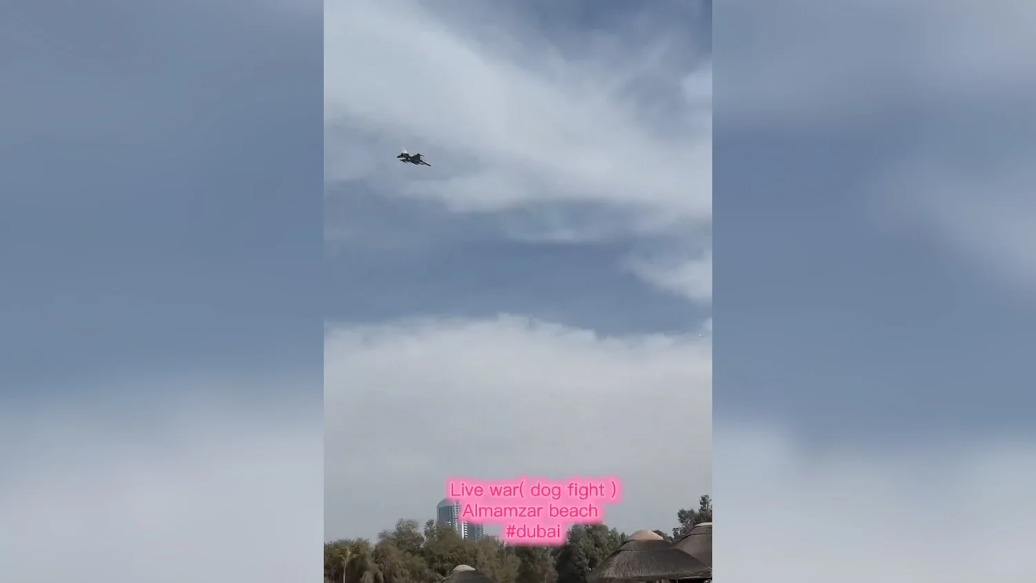 Dubai: F-16 dos Emirados intercepta drone iraniano sobre a praia de Al Mamzar, perto de banhistas