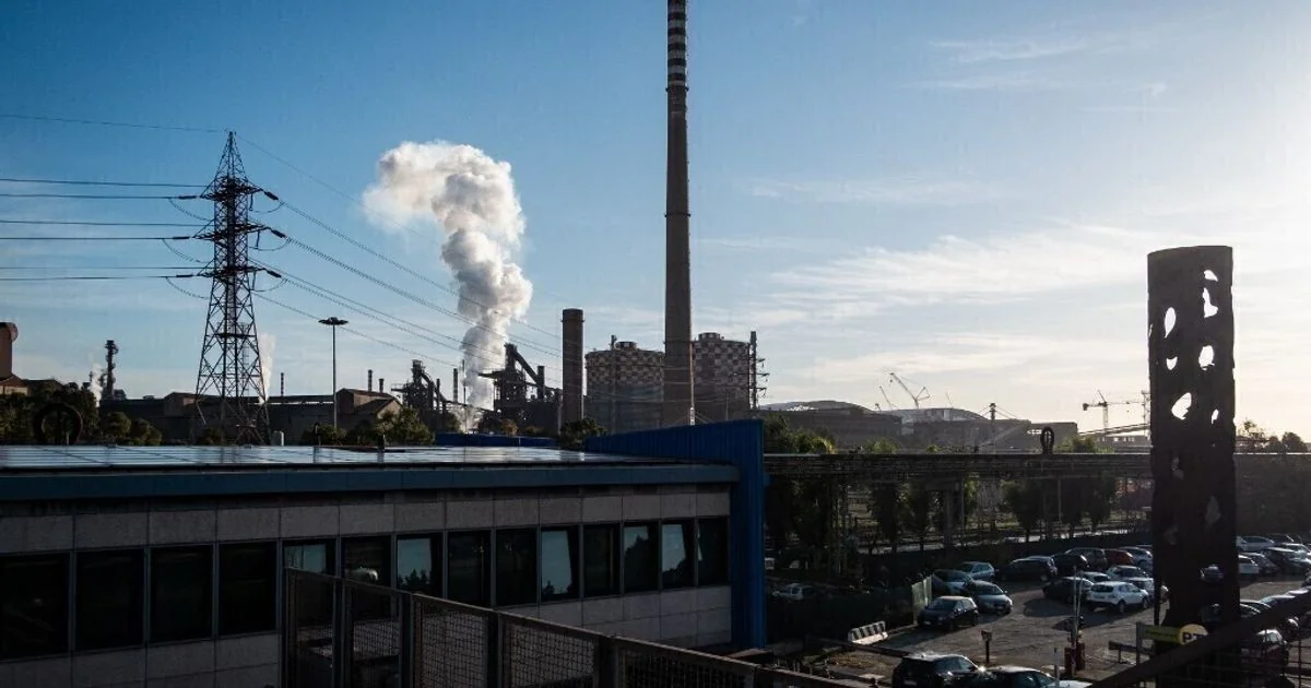 Ex Ilva: Flacks faz ponte final e Jindal volta à disputa pela siderúrgica de Taranto