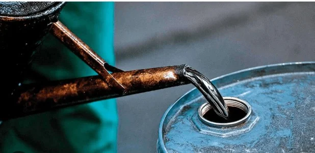 Gros: remoção temporária de sanções dos EUA ao petróleo russo terá impacto limitado