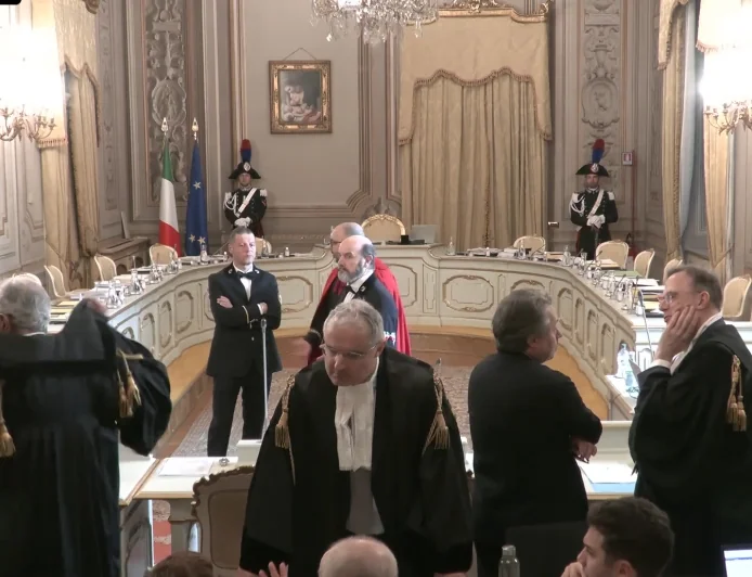 O que é o Status Civitatis? Entenda o Argumento Central na Corte Costituzionale de 11 de março de 2026 Contra Decreto Tajani