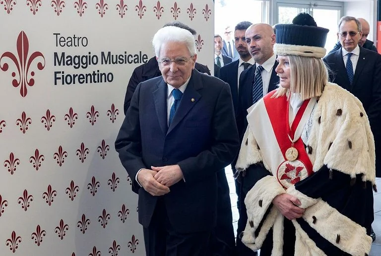 Mattarella em Florença: alerta sobre ataques ao direito internacional na cerimônia da Cesare Alfieri