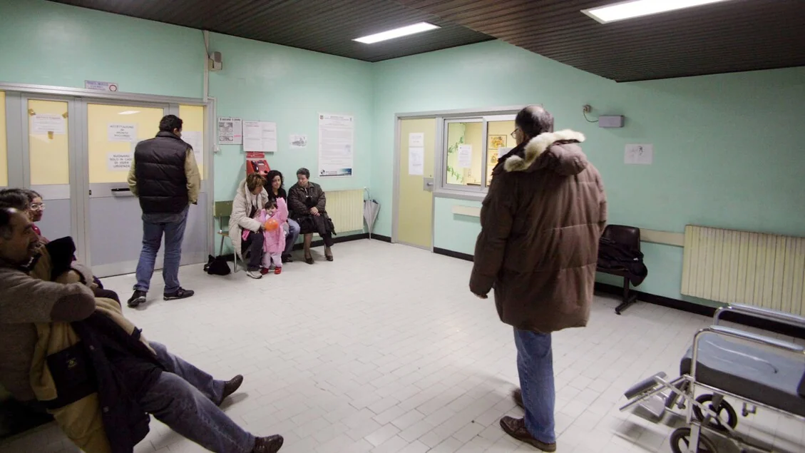 Médico 'gettonista' recebeu mais de €35 mil em janeiro após 36 plantões: questionamento na Região Lazio