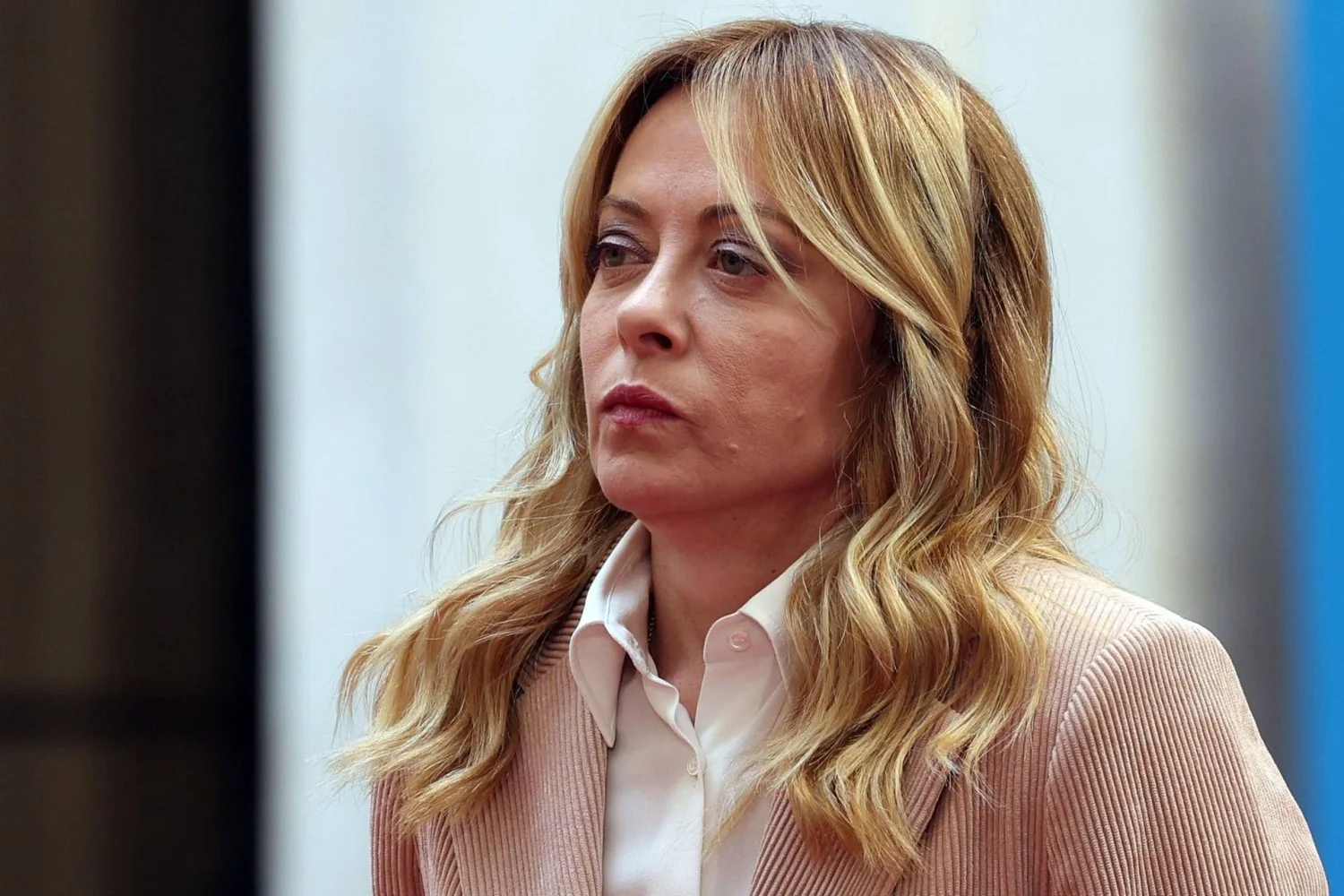 Meloni: Itália não está em guerra, mas pode sofrer consequências do conflito no Irã