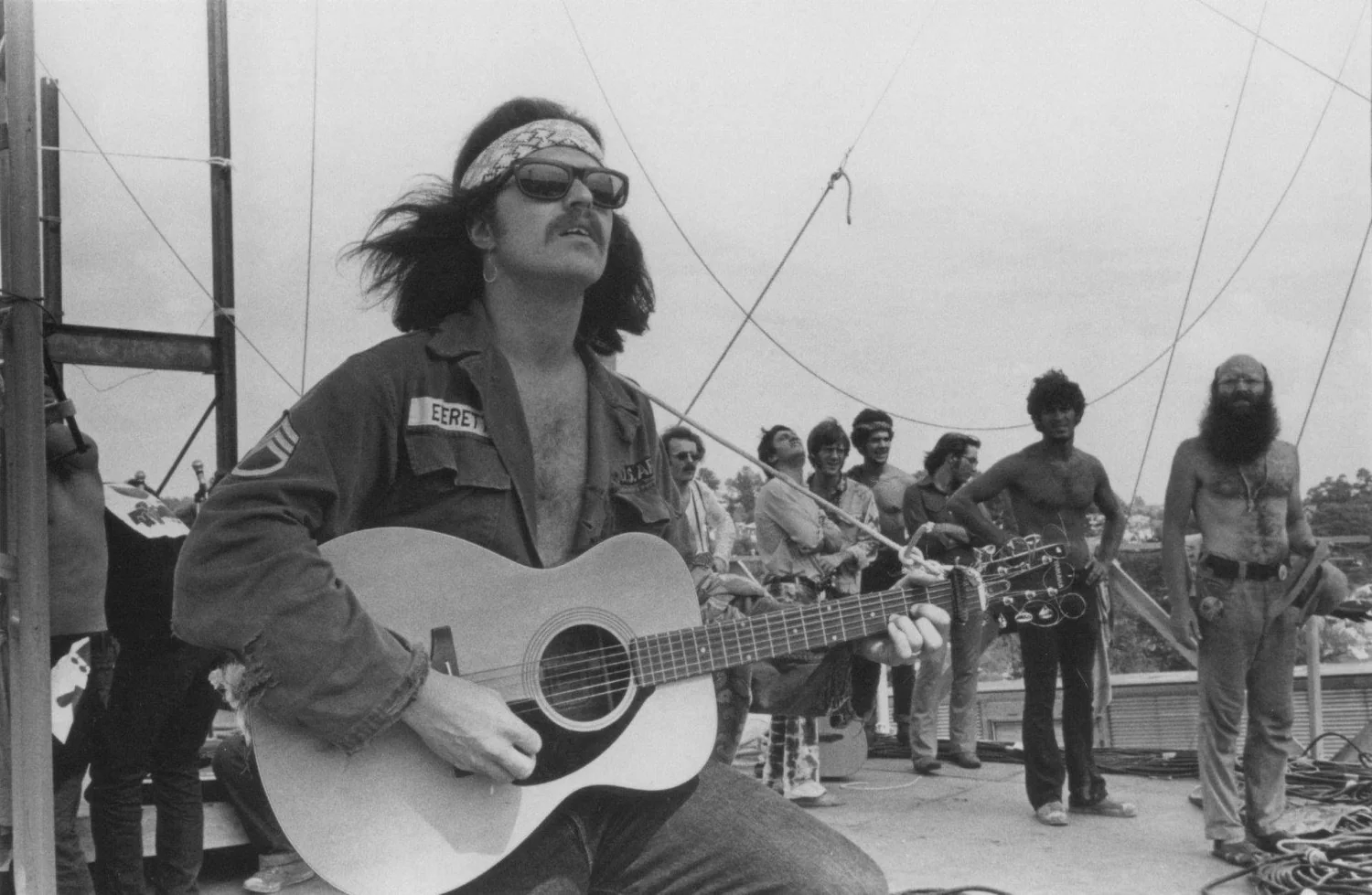 Morre Country Joe McDonald, voz do rock psicodélico e hino contra a Guerra do Vietnã