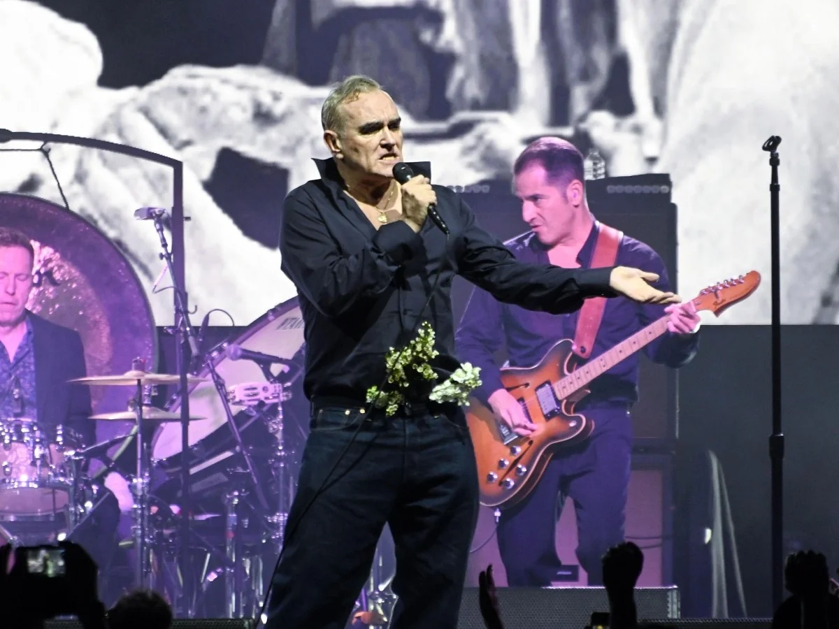 Morrissey volta à Itália: ressurgimento, controvérsias e os ecos dos Smiths em Milão