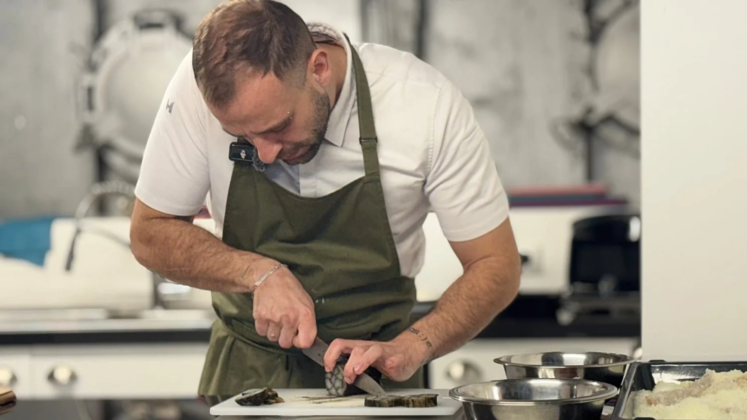 Peixe‑leão no Mediterrâneo: da invasão ao prato — como a culinária sustentável pode virar solução