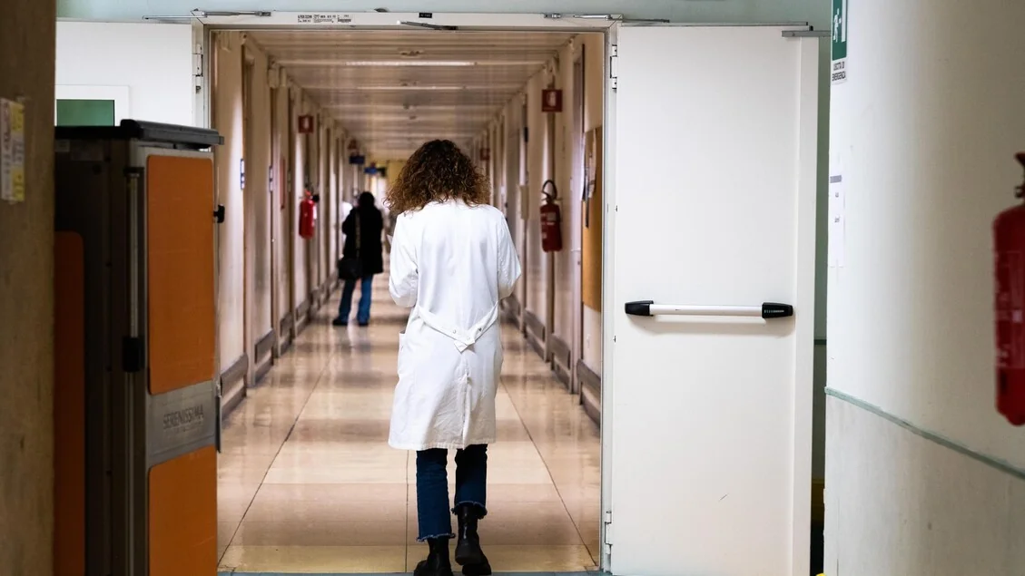 Saúde cada vez mais feminina: 1 em 4 ASL italianas é comandada por uma mulher, aponta FIASO 2026