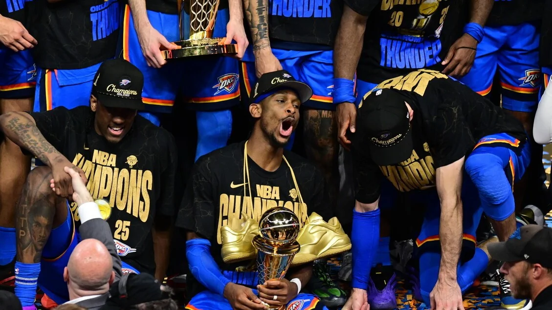 Shai Gilgeous-Alexander supera Wilt Chamberlain e alcança 127 jogos seguidos com 20+ pontos