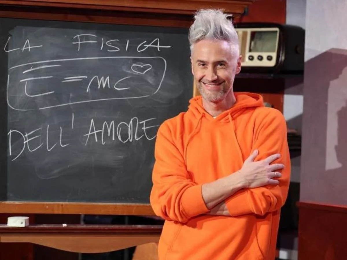 Vincenzo Schettini no Brancaccio: do quadro-negro ao sucesso online com 3,4 milhões de seguidores