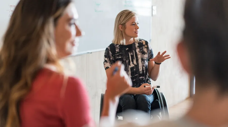 Quão Difícil é Conseguir um Emprego no Exterior Após os 40 Anos?