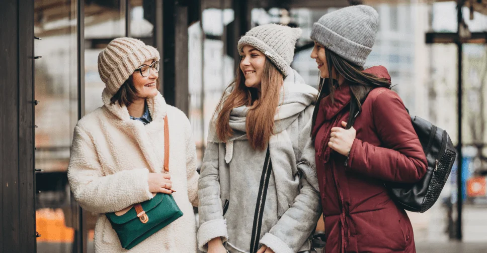 Diferença Entre Roupas Para Frio Seco e Frio Úmido: O Que Vale a Pena Comprar