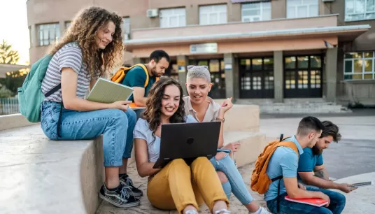 DSU na Itália: Como Funciona a Moradia Estudantil Pública nas Universidades Italianas