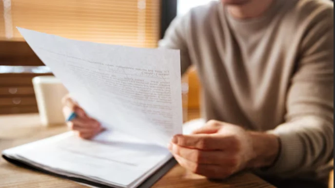 Ricongiungimento familiar para irmão/irmã: Requisitos, Processo e Exceções