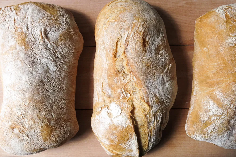 Pão Italiano Caseiro: Receita de Ciabatta com Fermento Natural (Levain)